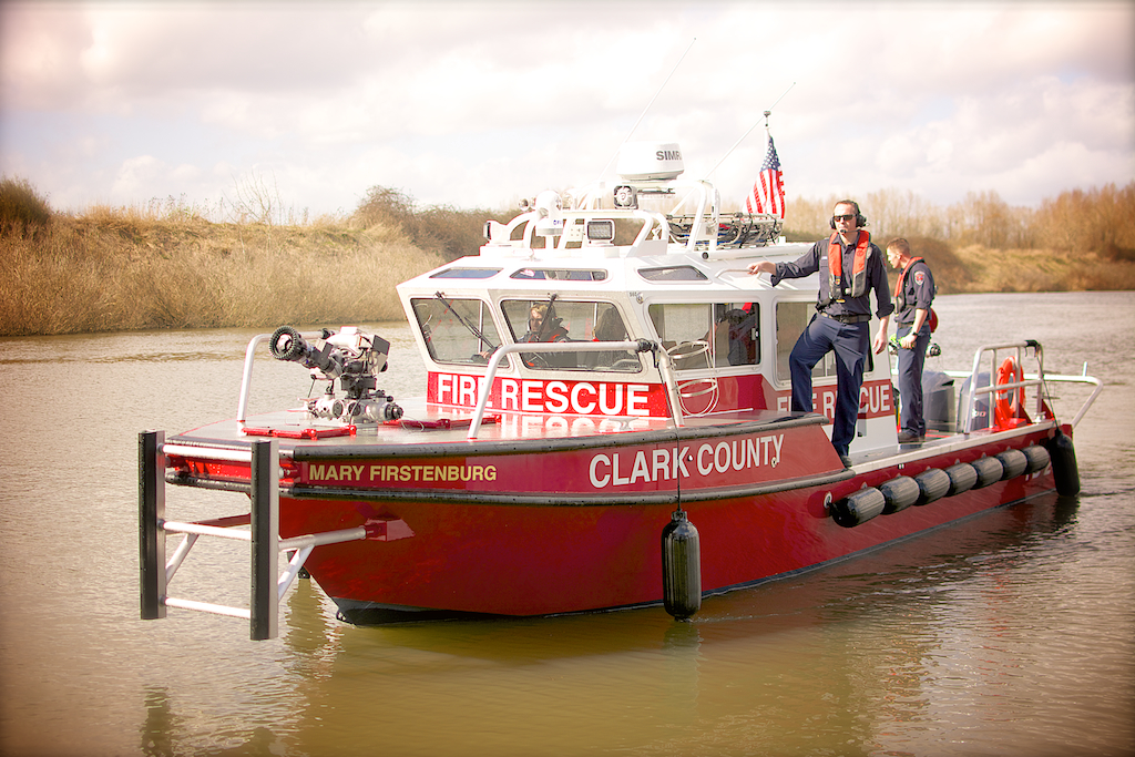 Fire rescue boat